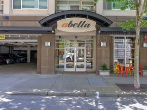 300 110th Avenue NE 605, Bellevue WA 98004