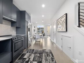 6614 Carleton Avenue S B, Seattle WA 98108