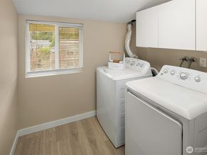 12024 101st Avenue NE E3, Kirkland WA 98034