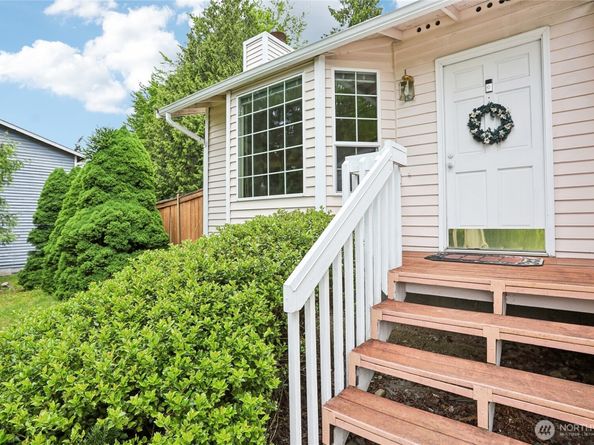 12515 NE 107th Place, Kirkland WA 98033