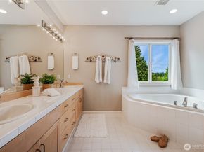 11120 NE 106th Place, Kirkland WA 98033