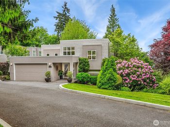 11120 NE 106th Place