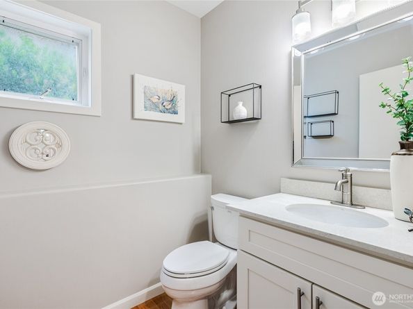 11120 NE 106th Place, Kirkland WA 98033