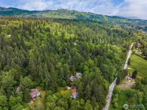 15715 249 Avenue SE, Issaquah WA 98027
