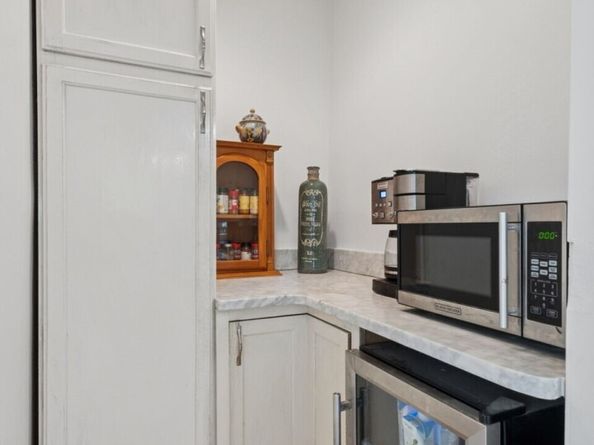 15715 249 Avenue SE, Issaquah WA 98027
