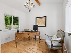 15715 249 Avenue SE, Issaquah WA 98027