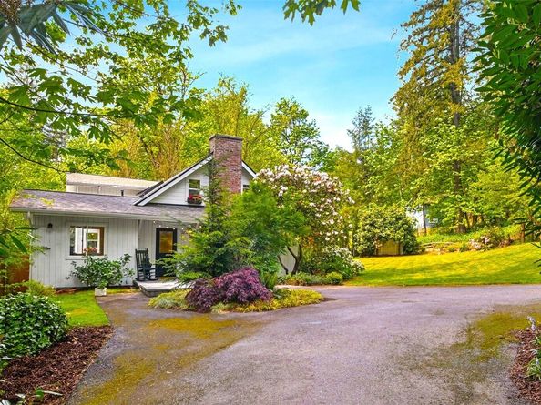 15715 249 Avenue SE, Issaquah WA 98027