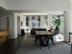 909 5th Avenue 204, Seattle WA 98164