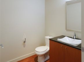 909 5th Avenue 204, Seattle WA 98164