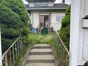 4507 S Holly Street, Seattle WA 98118