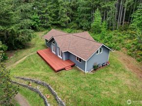 9535 Olalla Valley Road SE, Port Orchard WA 98367