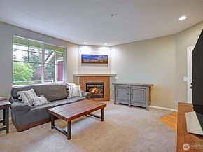 13000 Admiralty Way A305, Everett WA 98204