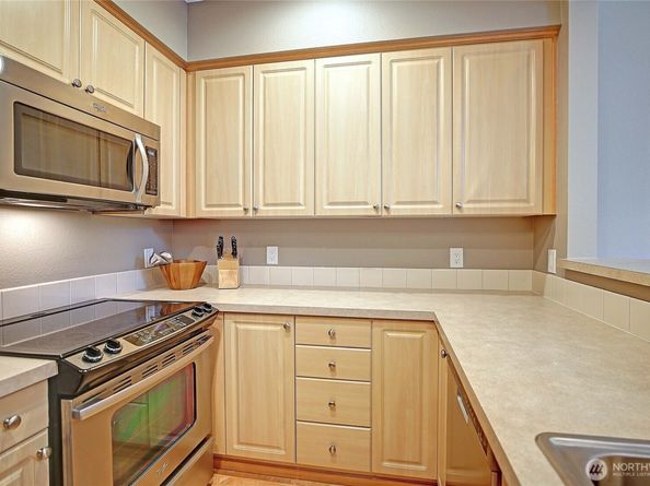 13000 Admiralty Way A305, Everett WA 98204