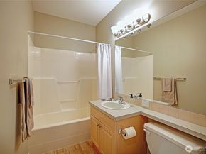 13000 Admiralty Way A305, Everett WA 98204