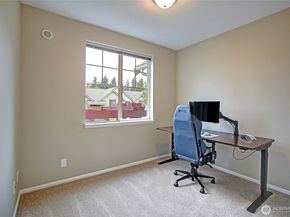 13000 Admiralty Way A305, Everett WA 98204
