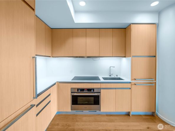 1808 Minor Avenue 912, Seattle WA 98101