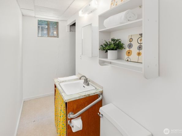 19716 81st Place W, Edmonds WA 98026