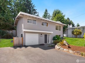 19716 81st Place W, Edmonds WA 98026