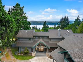 18005 Thorsen Road SW, Vashon WA 98070