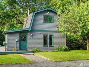 18005 Thorsen Road SW, Vashon WA 98070