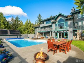 18005 Thorsen Road SW, Vashon WA 98070