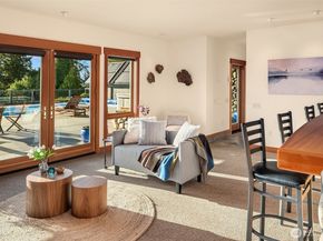 18005 Thorsen Road SW, Vashon WA 98070