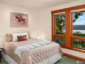 18005 Thorsen Road SW, Vashon WA 98070