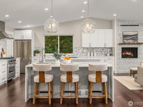 7429 NE 129th Street, Kirkland WA 98034