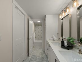 7429 NE 129th Street, Kirkland WA 98034