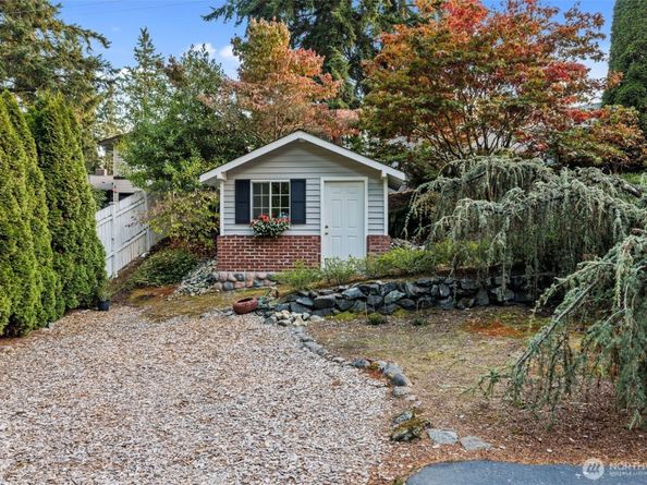 6830 Meadowdale Beach Road, Edmonds WA 98026