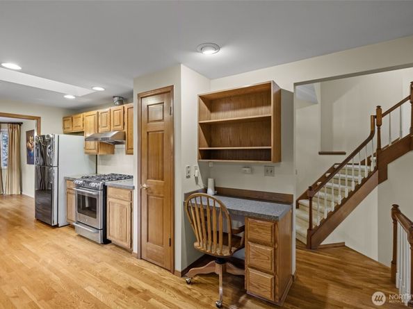 6830 Meadowdale Beach Road, Edmonds WA 98026