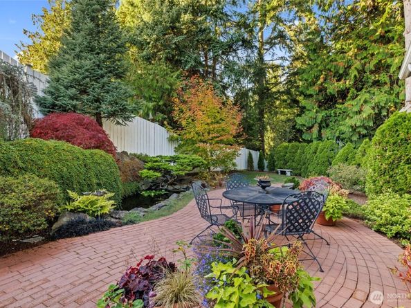 6830 Meadowdale Beach Road, Edmonds WA 98026