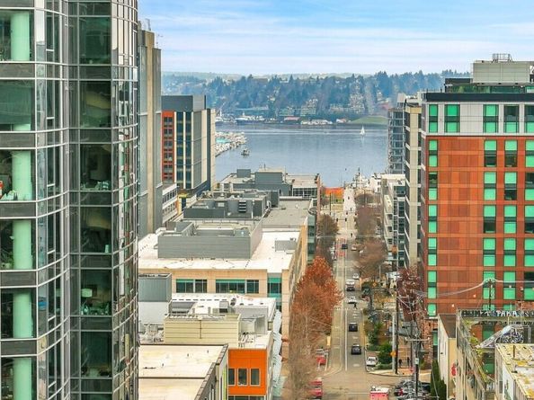 2121 Terry Avenue N1203, Seattle WA 98121