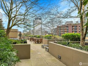2121 Terry Avenue N1203, Seattle WA 98121
