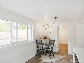 18312 8th Avenue NE, Shoreline WA 98155