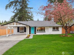 18312 8th Avenue NE, Shoreline WA 98155