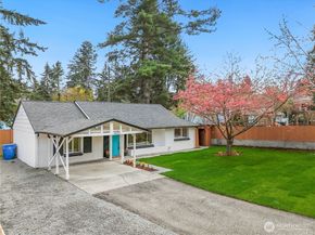 18312 8th Avenue NE, Shoreline WA 98155