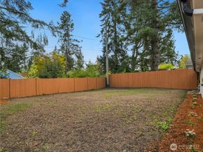 18312 8th Avenue NE, Shoreline WA 98155
