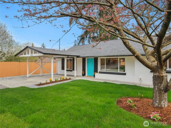 18312 8th Avenue NE, Shoreline WA 98155