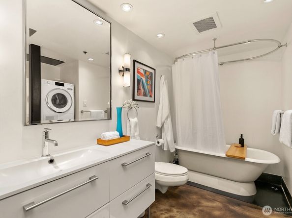 1310 E Union Street 202, Seattle WA 98122