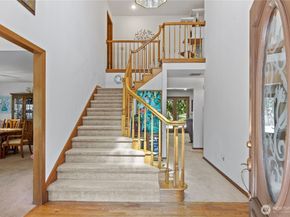 932 Pike Place NE, Auburn WA 98002