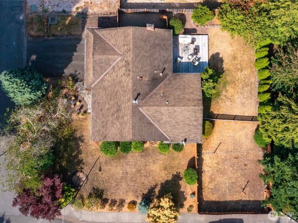 10722 NE 142nd Street, Kirkland WA 98034