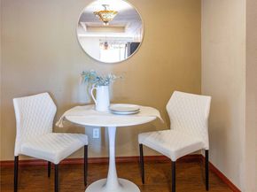 10722 NE 142nd Street, Kirkland WA 98034