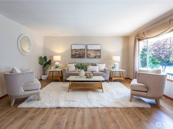 10722 NE 142nd Street, Kirkland WA 98034