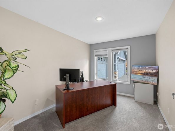 6211 116th Avenue NE, Kirkland WA 98033