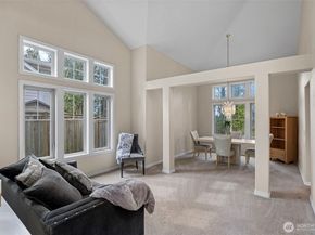 6211 116th Avenue NE, Kirkland WA 98033