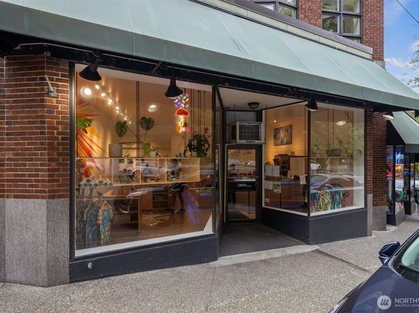 3205 B 37th Place S, Seattle WA 98144