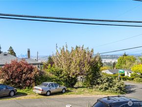 10205 Occidental Avenue S, Seattle WA 98168