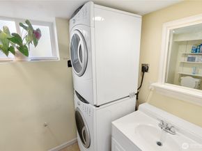 10205 Occidental Avenue S, Seattle WA 98168