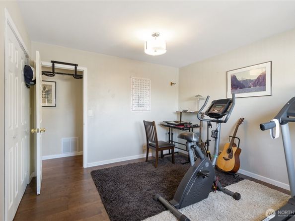 10205 Occidental Avenue S, Seattle WA 98168